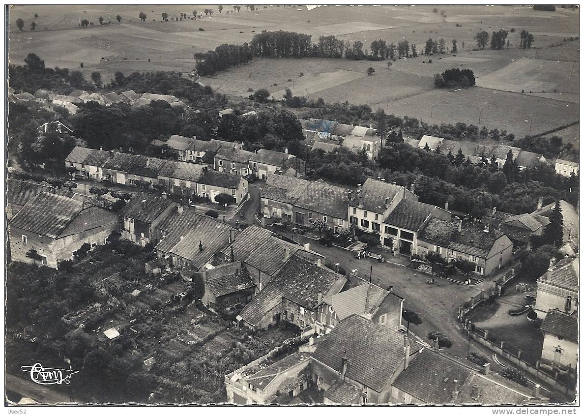 CPSM Montigny-le-Roi - Vue Aérienne - Place De L´Hôpital - Montigny Le Roi