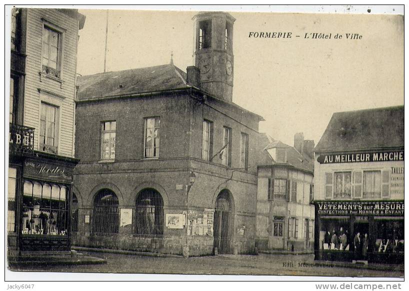 Formerie -  (oise) -    L'Hôtel De Ville - Formerie