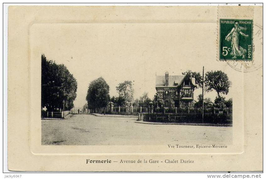 Formerie -  (oise) -    Avenue De La Gare  - Châlet Duriez - Formerie