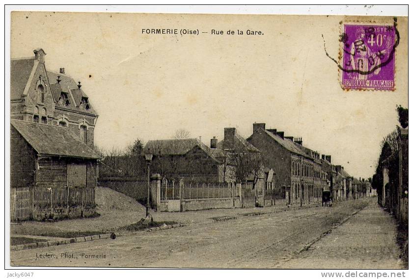 Formerie -  (oise) -    Rue De La Gare - Formerie