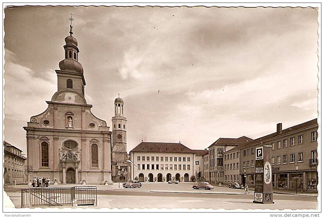 AK 5025615 Frankenthal/Pfalz Rathaus Mit Der Dreifaltigkeitskirche Und Der Protestantischen Kirche VW-Käfer 6. (22b) FRA - Frankenthal