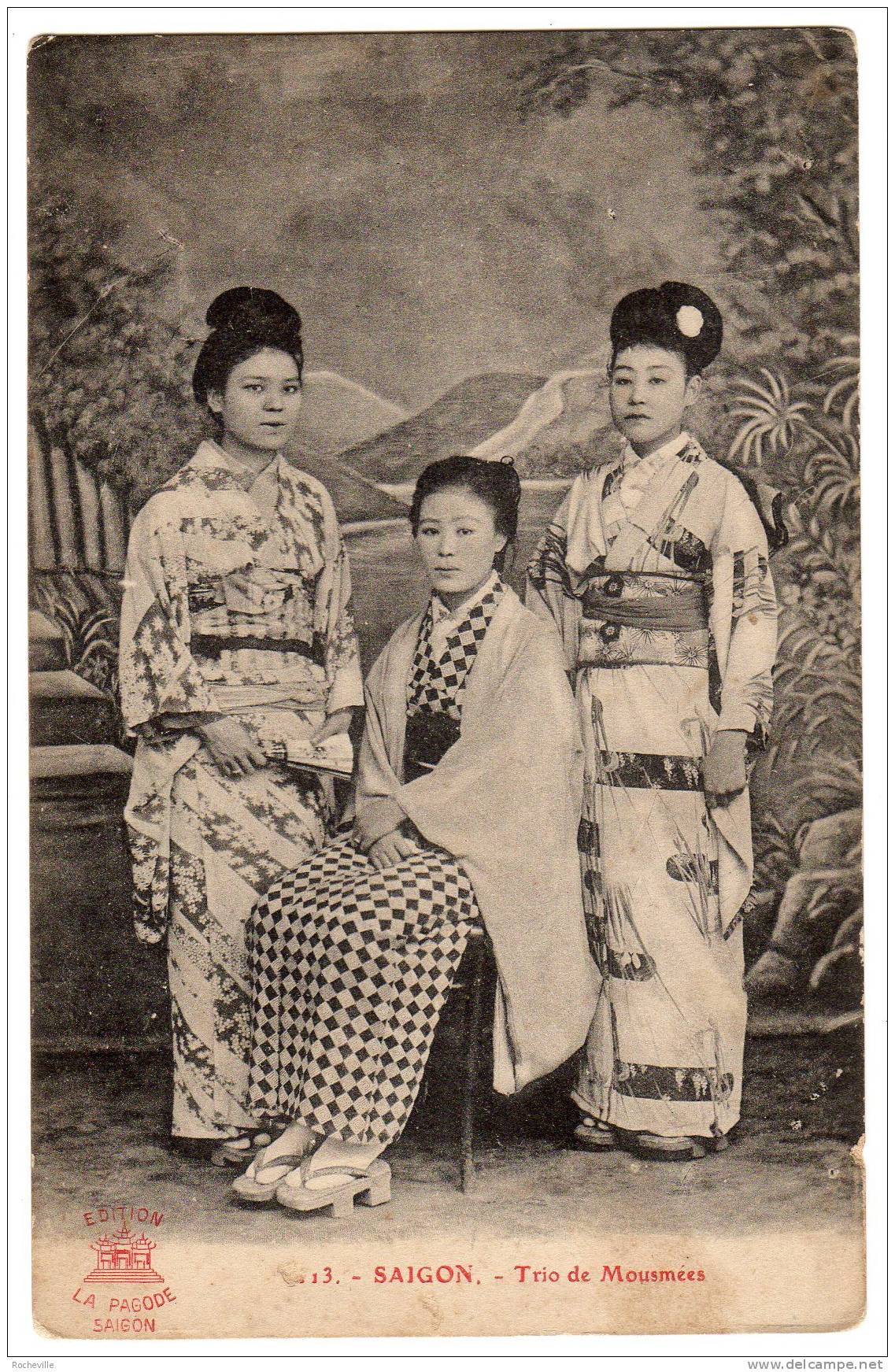 Saigon-Trio De Mousmées- Costumes- - Viêt-Nam