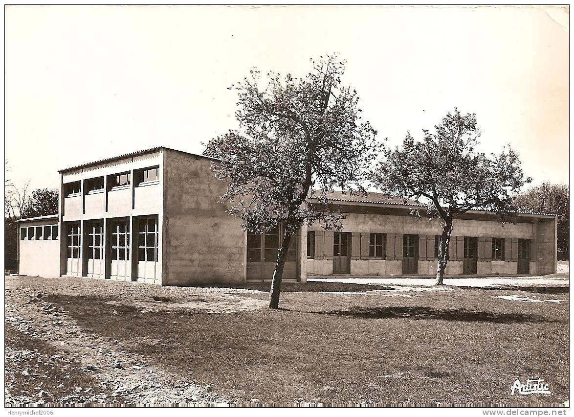 Nièvre Corancy Chateau De Salorges , Colonie , Pupilles De L'école Publique Du Département Ed Artistic, Rare - Autres & Non Classés