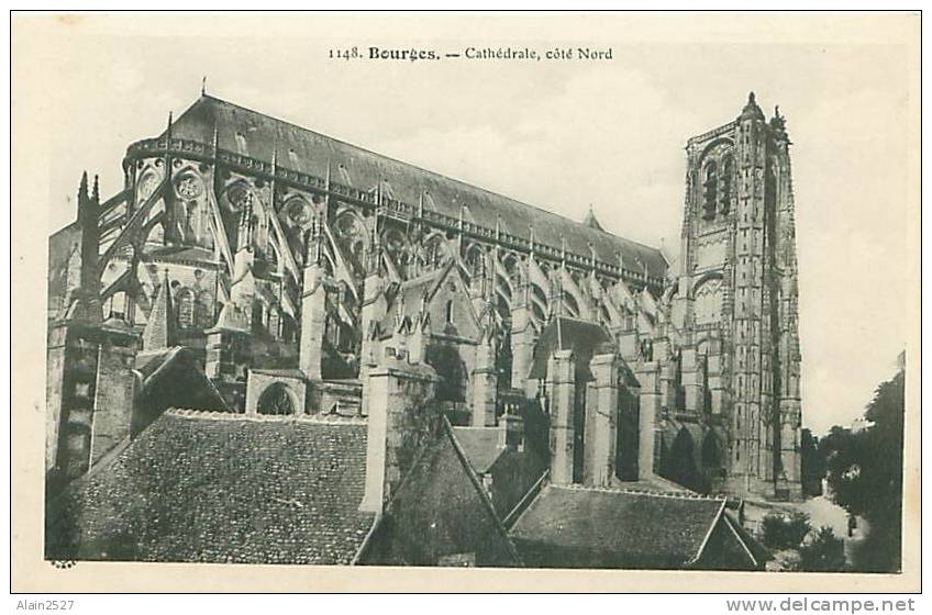 18 - BOURGES - Cathédrale, Côté Nord (A. Auxenfans, éditeur, Bourges, N° 1148) - Bourges