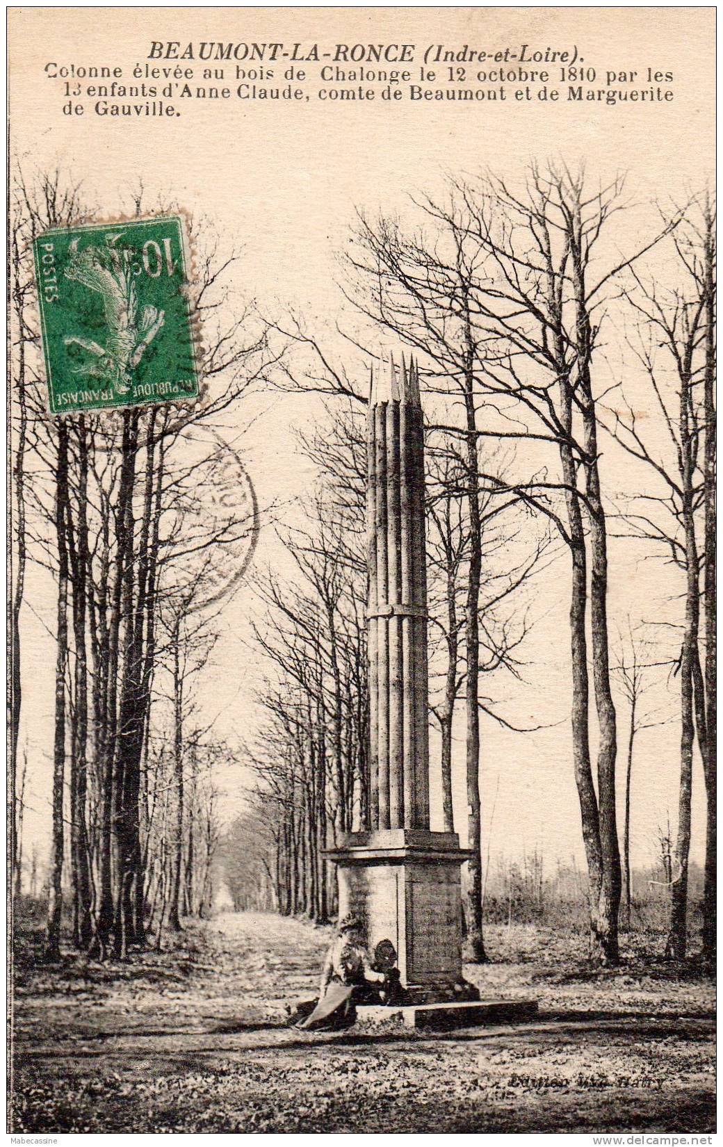 37 Beaumont-la-Ronce Colonne élevée Au Bois De Chalonge Animée - Beaumont-la-Ronce