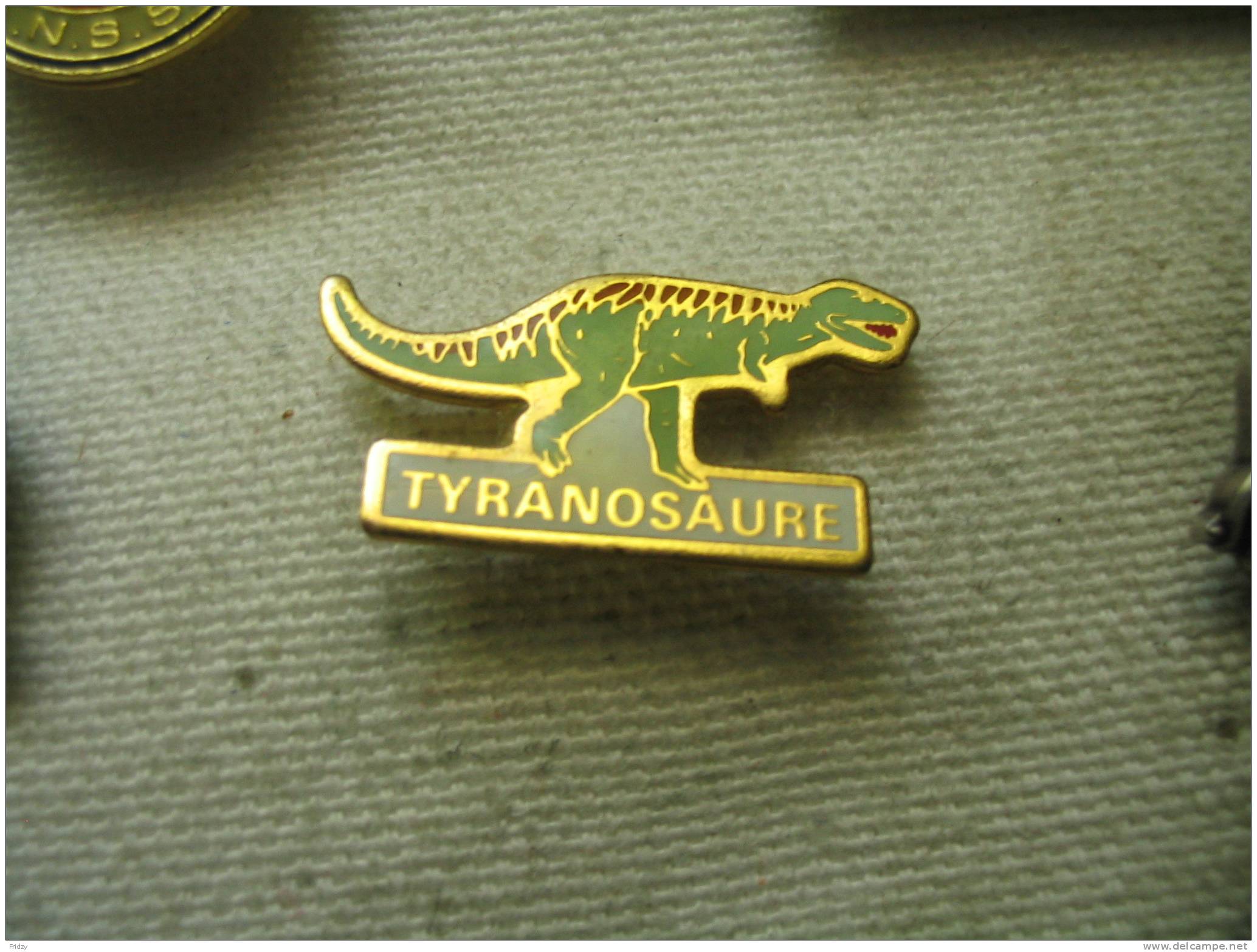 Pin's Du Tyranosaure. Dinosaure - Tiere
