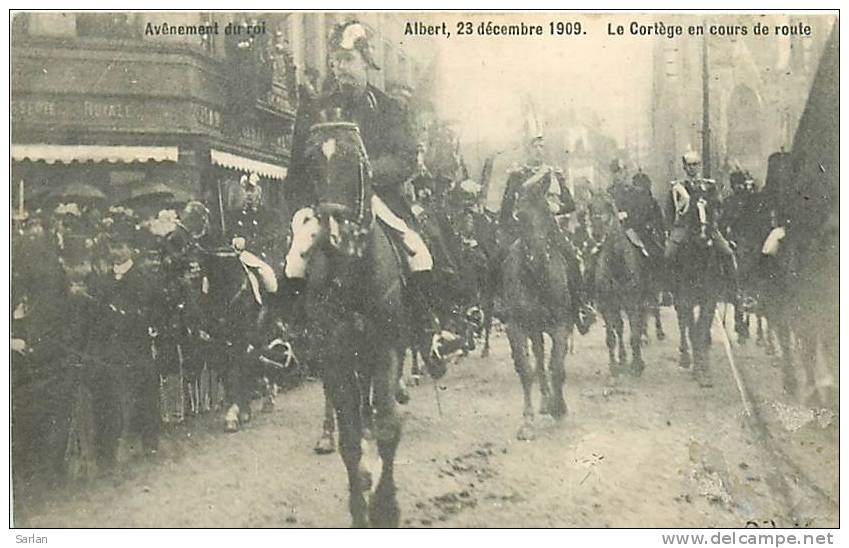 BELGIQUE , Le Cortege En Cours De Route , Roi Des Belges  , * 113 64 - Feesten En Evenementen