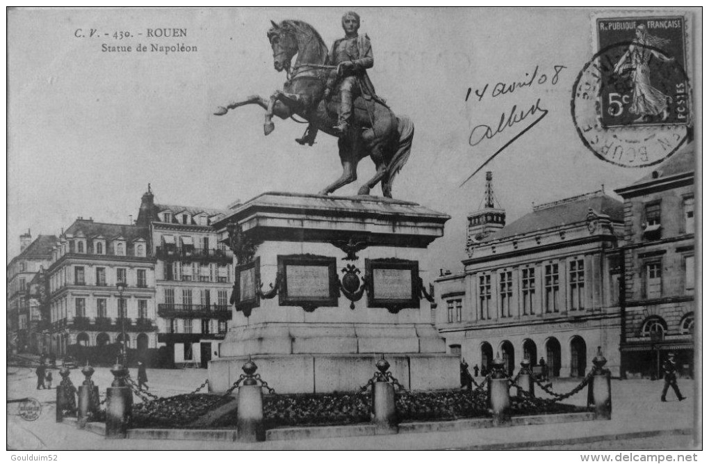 Statue De Napoléon - Rouen