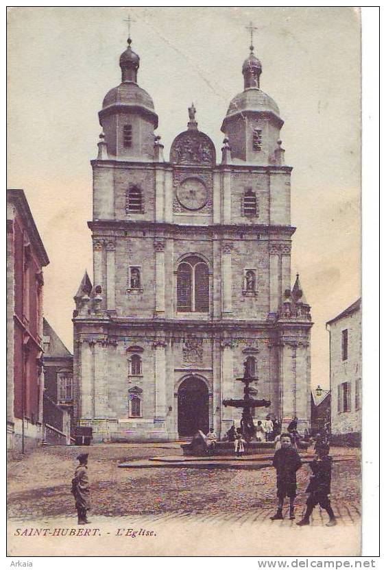 SAINT HUBERT = L'église - Carte Couleur Animée  (1905) - Saint-Hubert