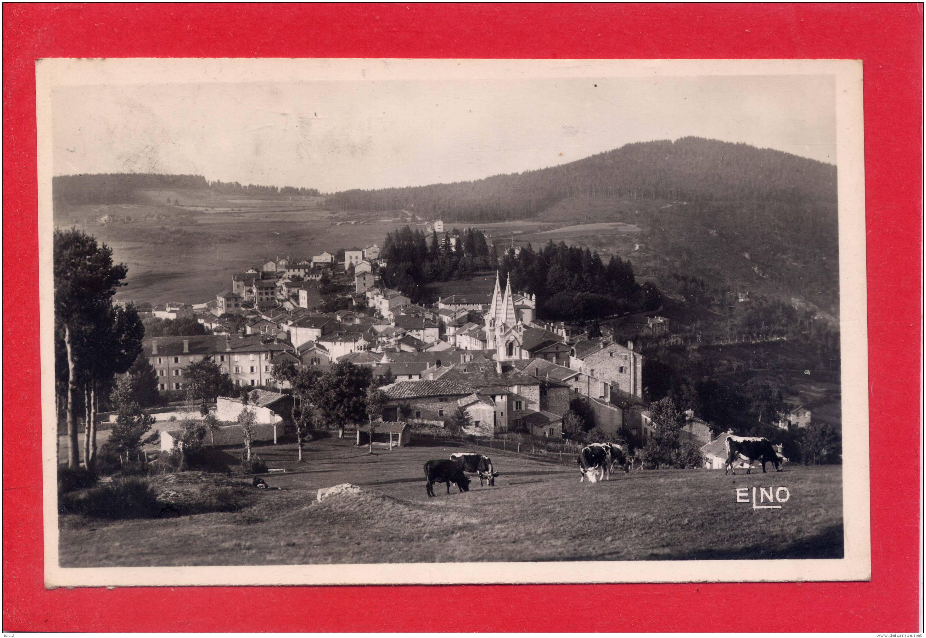 LA LOUVESC - Vue D´ensemble Et Le Mont Chaix - La Louvesc