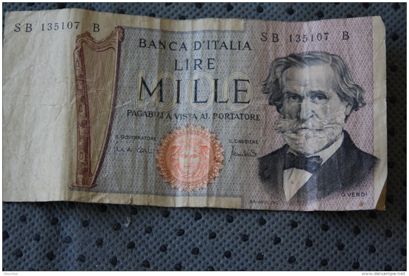 ITALIE  BILLET DE BANQUE BANK  BANCA  ITALIA&gt; 1000 LIRE &gt; TEATRO ALLA SCALA MILAN &gt;&gt; G. VERDI - 1000 Lire