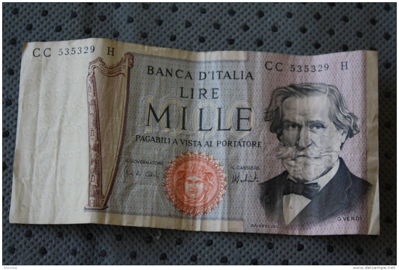 ITALIE  BILLET DE BANQUE BANK  BANCA  ITALIA&gt; 1000 LIRE &gt; TEATRO ALLA SCALA MILAN &gt;&gt; G. VERDI - 1000 Lire