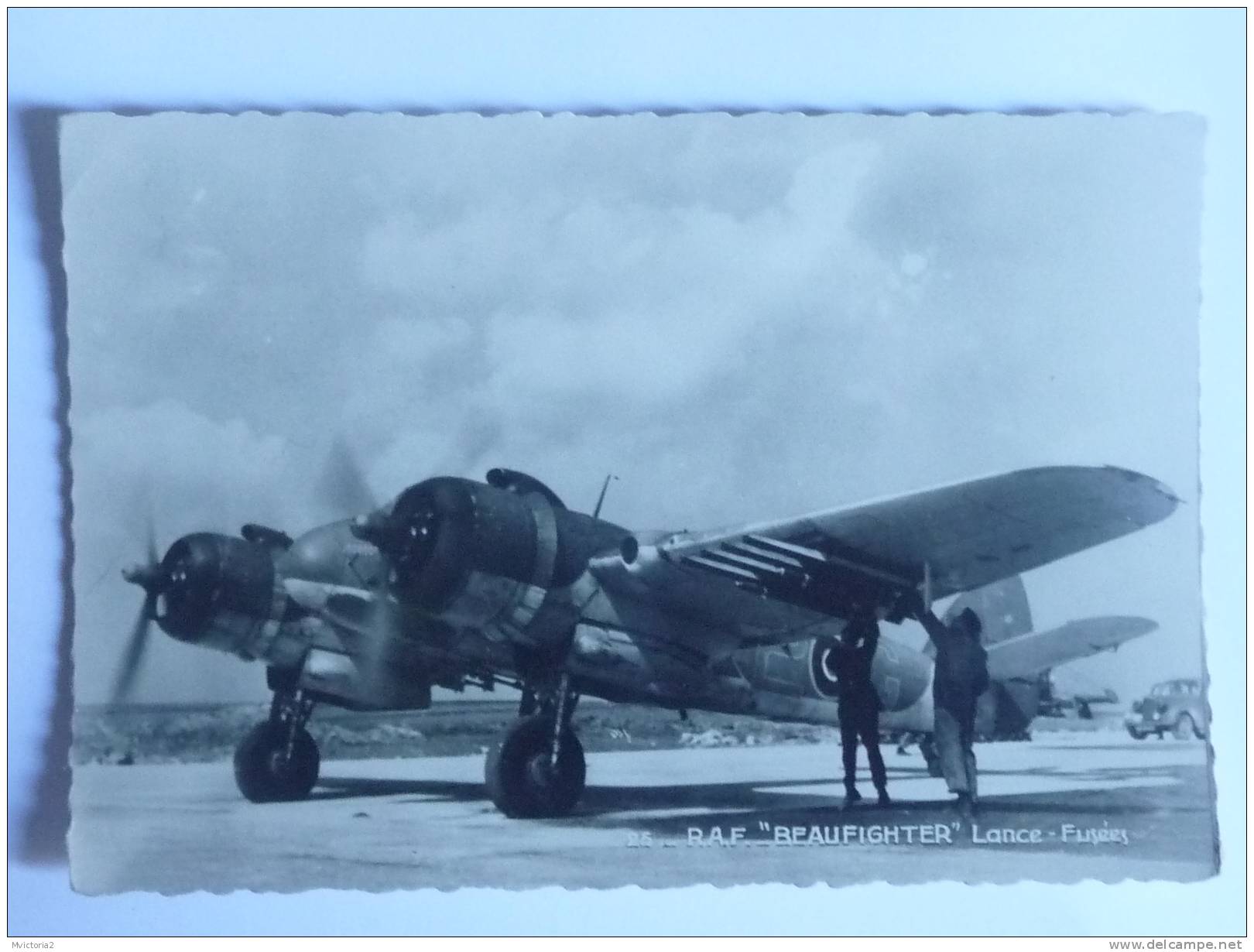 ROYAL AIR FORCE - Le " BEAUFIGHTER"lance Fusées, Bi Place à Long Rayon D'action Et 8 Bombes Fusées - 1939-1945: 2de Wereldoorlog