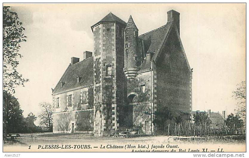 37 - PLESSIS-LES-TOURS - Le Château Façade Ouest - Ancienne Demeure Du Roi Louis XI (LL. 1) - La Riche