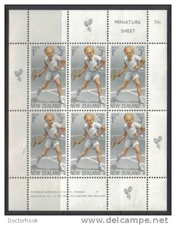 NEW ZEALAND  Scott #  B 85a**  VF MINT NH Souvenir Sheet LG-805 - Blocks & Sheetlets