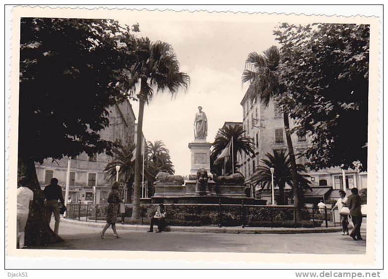 Ajaccio - Monument Du 1er Consul, Place Foch - 9 Août 1964 - Lieux