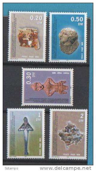 422  KOSOVO UNMIK 2000 FIRST SET ARTE  VALUTA DM  INTERESSANTE NEVER HINGED - Kosovo