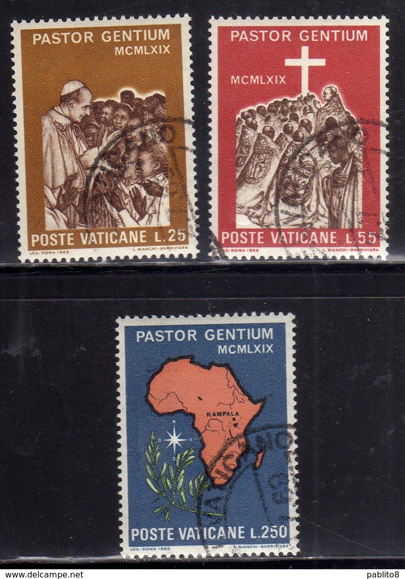 CITTÀ DEL VATICANO VATICAN VATIKAN 1969 VISITA DI PAPA PAOLO VI IN UGANDA POPE VISIT SERIE COMPLETA FULL SET USATA USED - Used Stamps