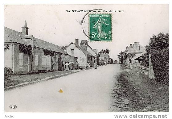 Saint Amand De Longre Avenue De La Gare (pas De Tache) - Saint Amand Longpre