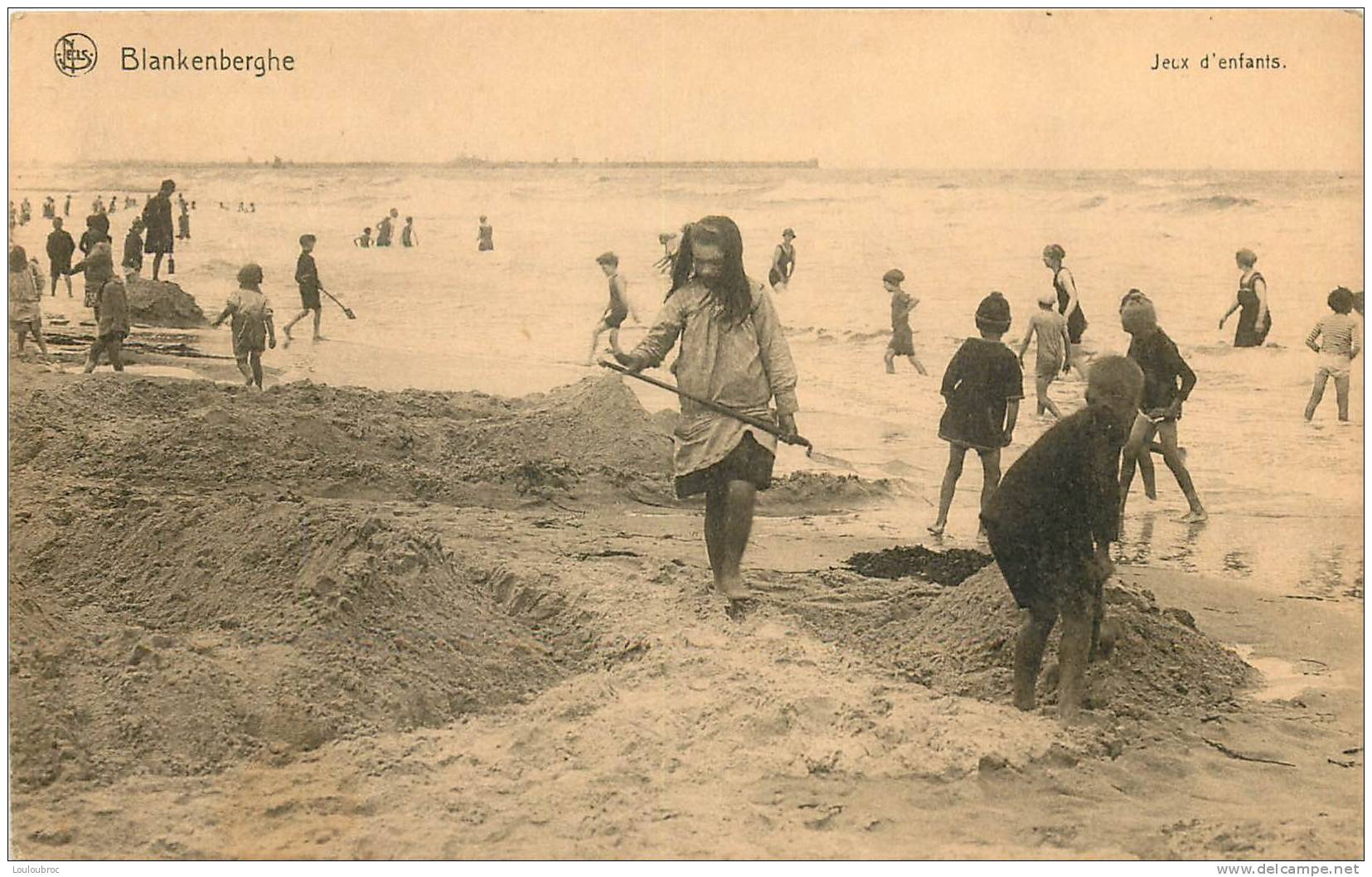 BLANKENBERGHE JEUX D'ENFANTS SUR LA PLAGE - Blankenberge