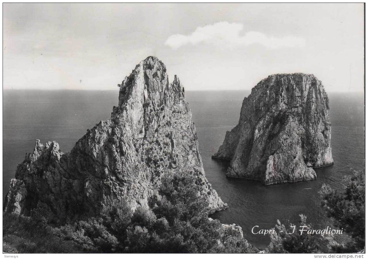 1959  CAPRI I FARAGLIONI VIAGGIATA 2 SCAN TIMBRO MARINA GRANDE DI CAPRI E INA ROSSO - Napoli