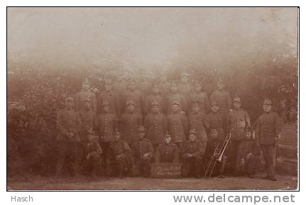 Groep Militairen (28) Met  Tekst Op Bord : Kamer VB6, Lichting 1915Afgestempeld In Assen Op 20-04-1915 - Autres & Non Classés