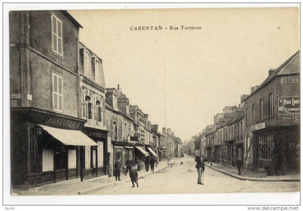 CARENTAN. - Rue Torteron - Carentan