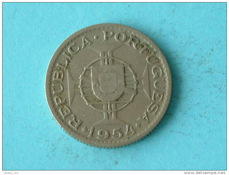 1954 - 2 1/2 ESCUDOS / KM 78 ( Uncleaned - For Grade, Please See Photo ) !! - Mosambik