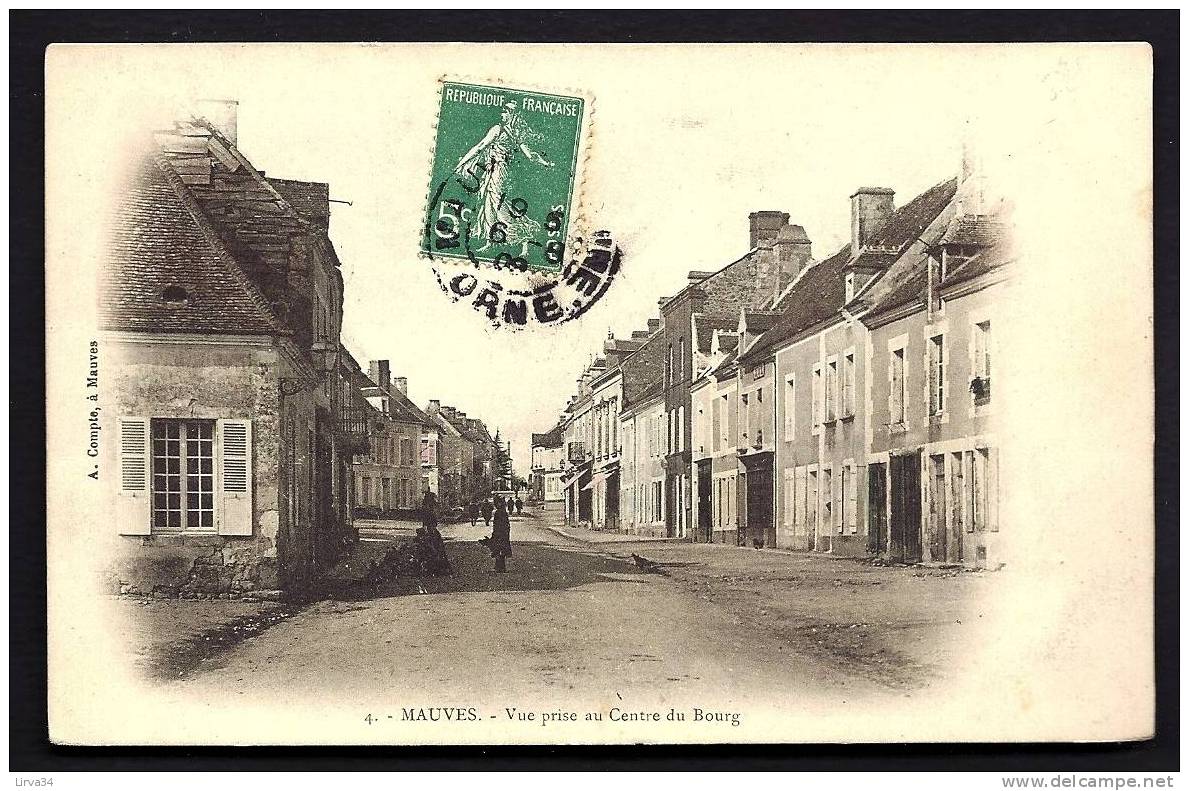 CPA  PRECURSEUR- FRANCE- MAUVES (44)- VUE PRISE AU CENTRE DU BOURG EN 1900- BELLE ANIMATION - Mauves-sur-Loire