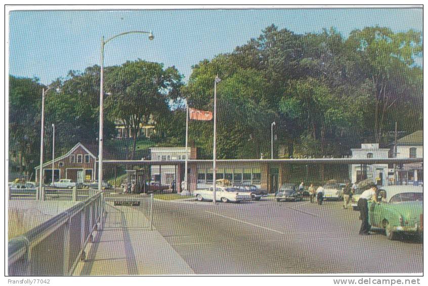 CANADA - NEW BRUNSWICK - ST. STEPHEN - INTERNATIONAL BRIDGE - CARS - CIRCA 1960 - Autres & Non Classés