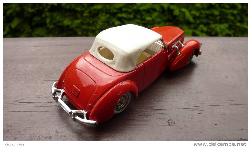 Lesney Matchbox England - CORD 812 Version PHAETON SEDAN De 1937. - Lesney