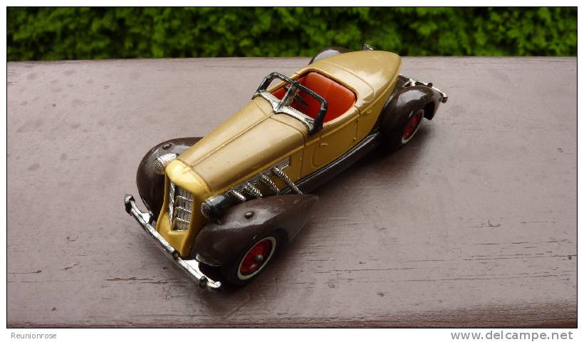 Lesney Matchbox England - AUBURN 851 SPEEDSTER De 1935. - Lesney