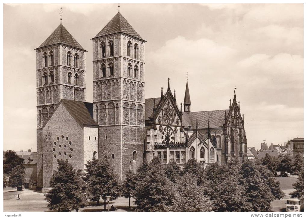 Cp , ALLEMAGNE , MÜNSTER/WESTF , Dom - Muenster