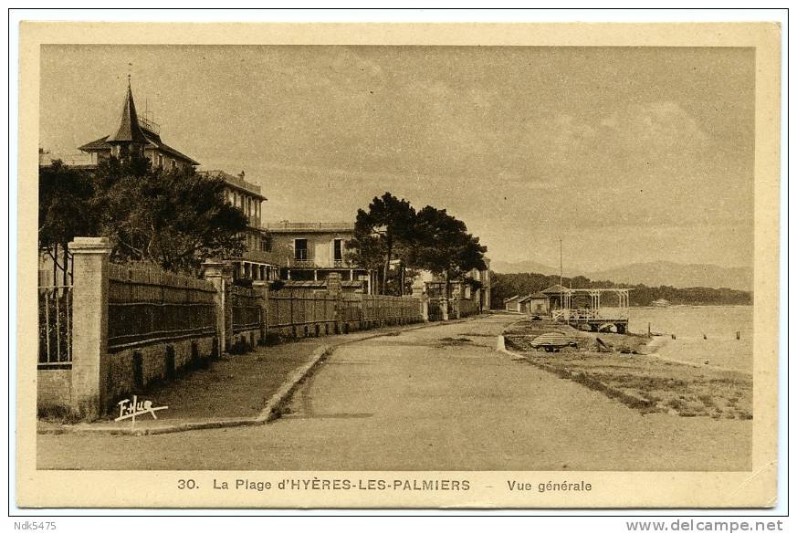 83 : HYERES LES PALMIERS : LA PLAGE, VUE GENERALE - Hyeres