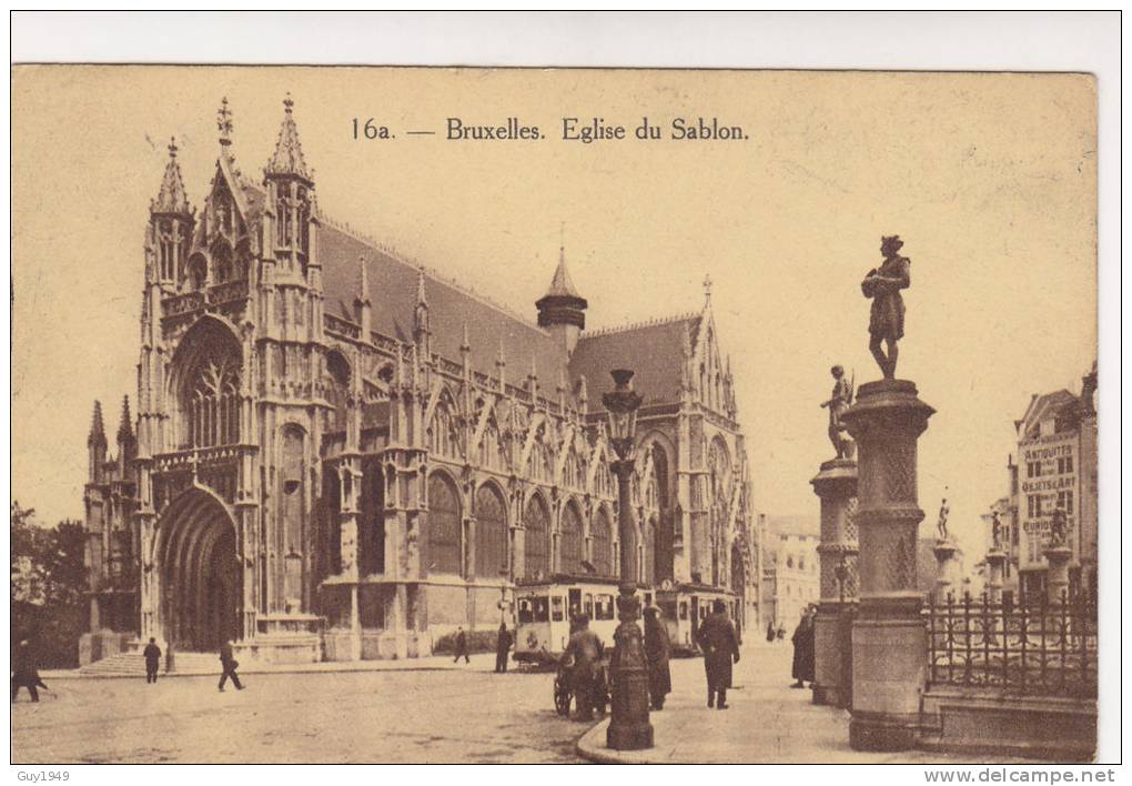 TRAM AAN DE KERK V/D ZAVEL  TRAM A L´EGLISE DU SABLON  +/-1940 - Vervoer (openbaar)