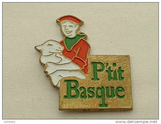 PIN´S FROMAGE CHEESE  - P'TIT BASQUE - Food