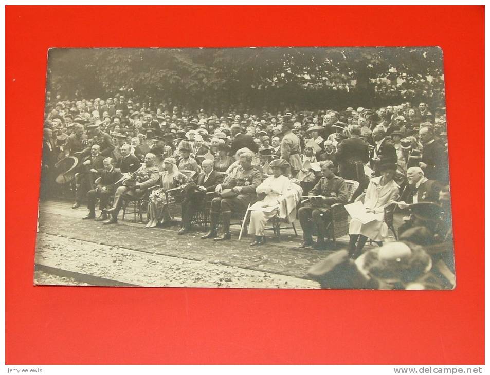 Liège - Albert I Et La Reine Elisabeth Avec Le Président Français Poincaré Et Madame En 1919  -  ( 2 Scans ) - Familles Royales