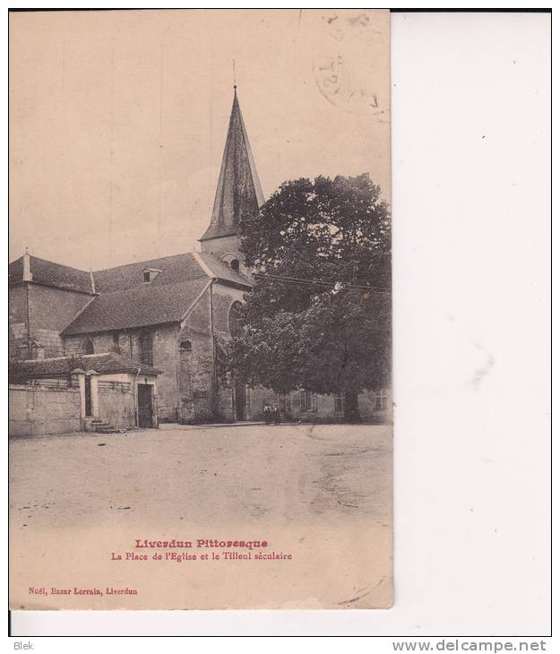 55. Meuse . Liverdun . La Place De L' église  Et Le Tilleul . - Autres & Non Classés