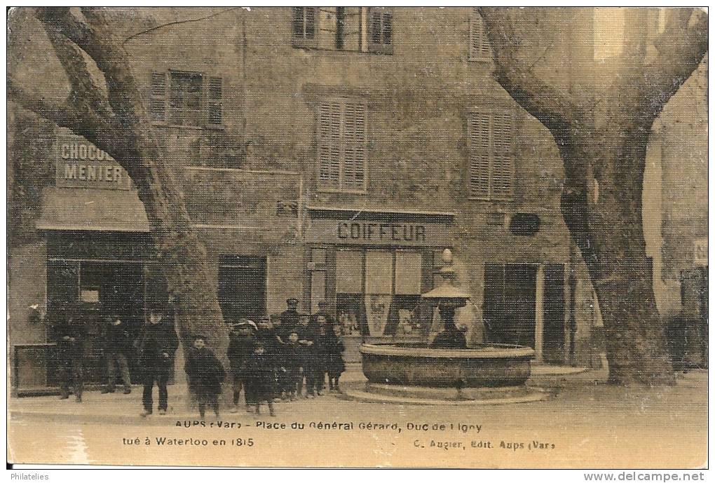 AUPS   LA FONTAINE VERS 1900 - Aups