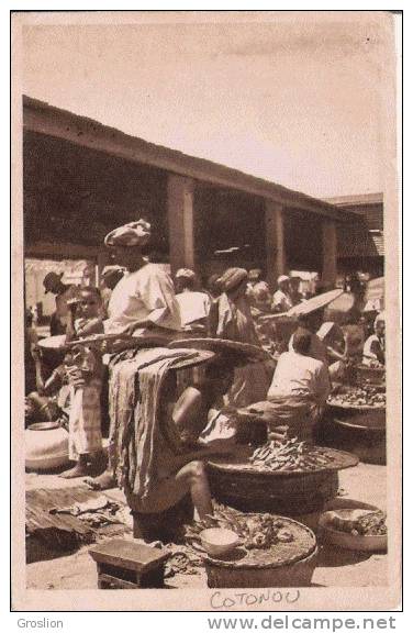 COTONOU 21 LE MARCHE AUX POISSONS - Benin