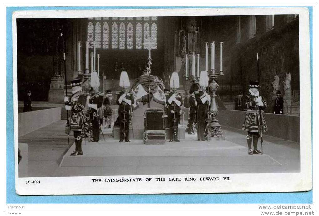 THE LYING-IN-STATE  OF THE LATE KING EDWARD VII.  - BELLE CARTE PHOTO - Funérailles