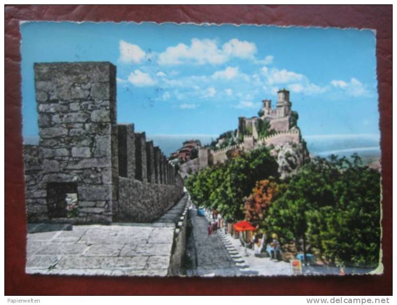 Repubblica Di S Marino - La Fortezza E Le Mura - San Marino