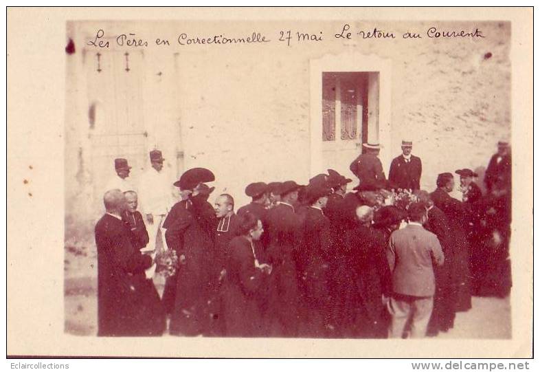 Les Sables D'Olonne.   85   Religion.. Les Pères En Correctionnel Le 27 Mai 1903  Le Retour Au Couvent - Sables D'Olonne