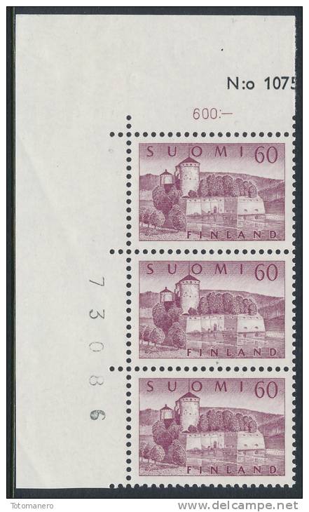 FINLAND/Finnland 1957 Definitives Buildings & Scenes, 60MK Olavinlinna Castle Corner Block Of 3** - Unused Stamps