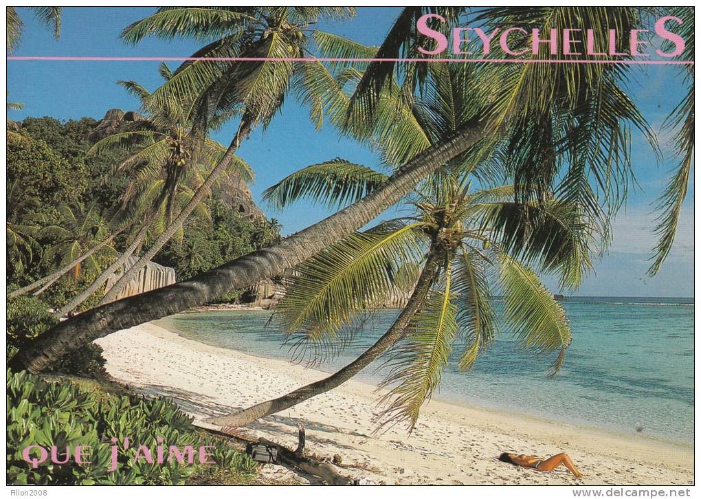 SEYCHELLES - Que J'aime- Cocotiers, Plage De Sable Fin, Le Bruit Des Vagues..le Paradit - Bahamas