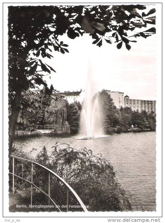 Berlin - Springbrunnen An Der Fennbrücke - Wedding