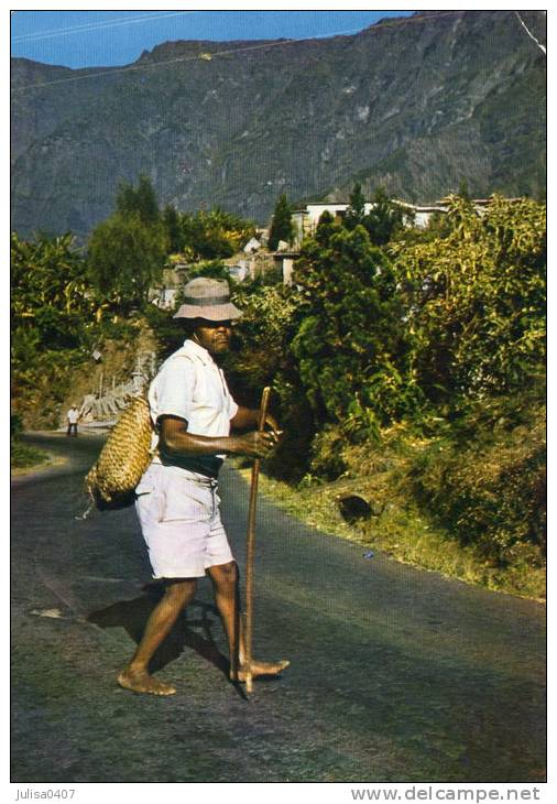 ILE DE LA REUNION Cilaos Cpsm Type De Vieux Créole - Autres & Non Classés