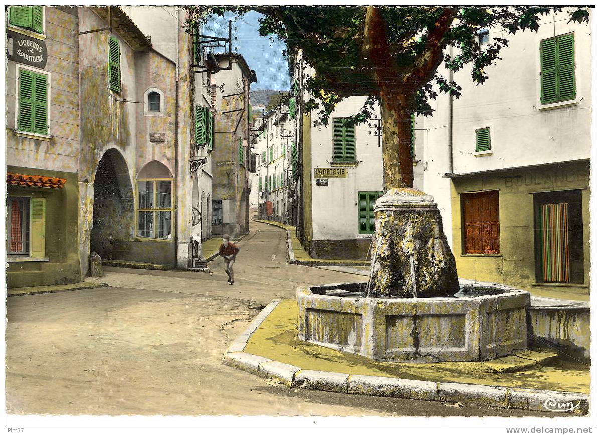 OLLIOULES - Place Hippolyte Dupras - Ollioules