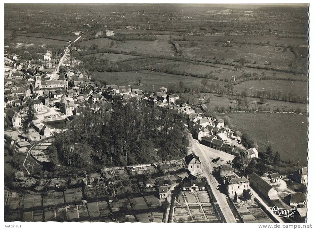 MOULINS-la-MARCHE --VUe Aérienne De La Butte  --cpsm - Moulins La Marche