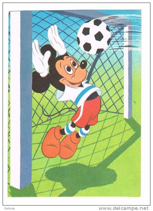 POSTKAART  WALT DISNEY PRODUCTIONS  MICKEY  MOUSE  ALS  DOELMAN - Autres & Non Classés